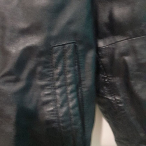 Leather men's jacket Bossini like new, black, size 46