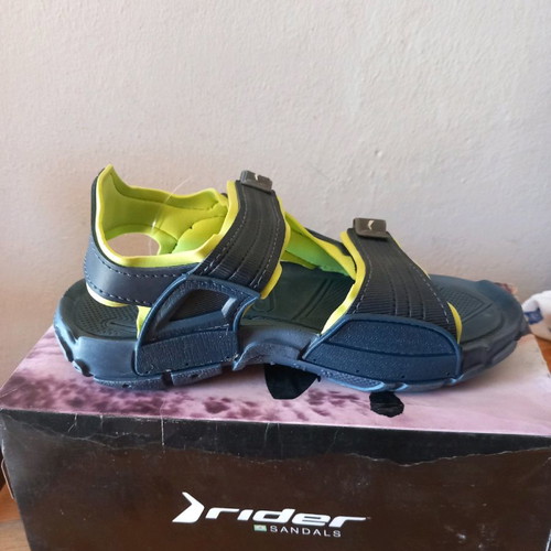 Rider sandals new for boys, size 32, blue