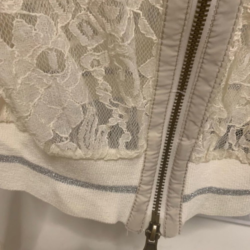Lace jacket Rococo like new, white with rhinestones