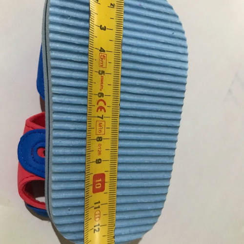 Sea sandals baby used, size 20