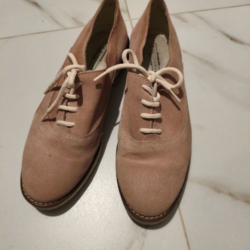 Pink lace-up shoes like new, size 37, beige