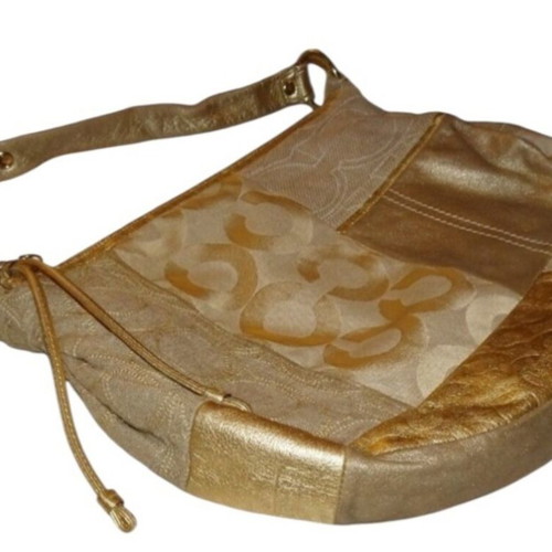 Coach Signature Patchwork Hobo Bag like new, gold tone
