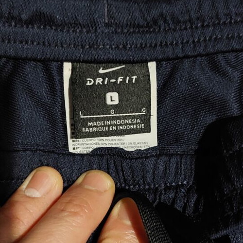 Pao sports pants large like new, authentic