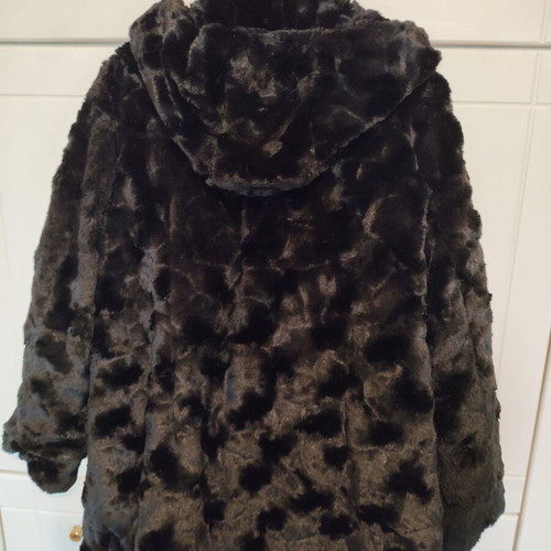 Celestino synthetic fur black XL like new with buttons and hood