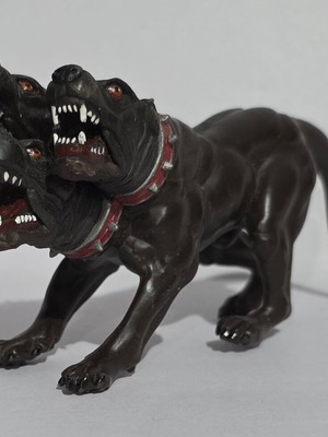 Papo Cerberus Figure used, model 38912, 14x7.5cm