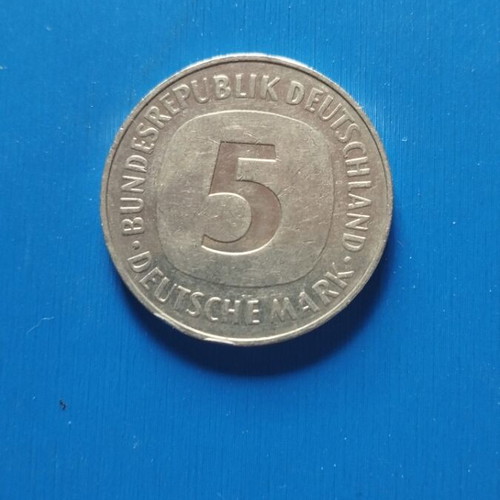 5 Mark coin used