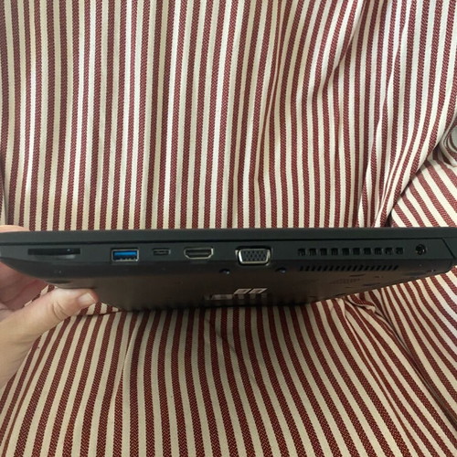 Laptop Toshiba Dynabook Tecra PT5B1-U-0RC01L like new, 15.6", 4GB RAM, 120GB SSD