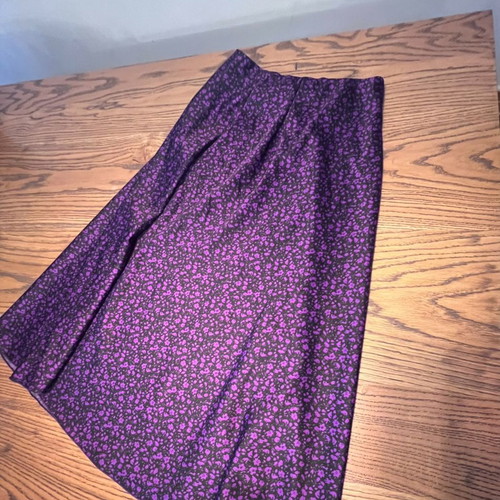 Skirt used with perfect fit