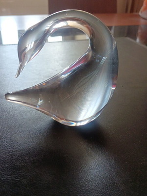 Vintage Marcolin Sweden Crystal Swan figurine like new