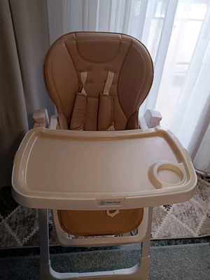 Children's high chair like new