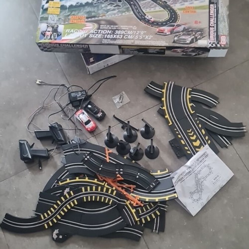 Furious Challenger Electric Power Road Racing Set like new