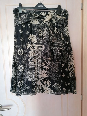 Lola cotton skirt M/L, new, black and white