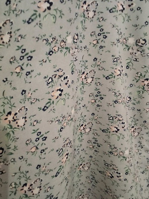 Attrattivo shirt like new, size medium, multicolored