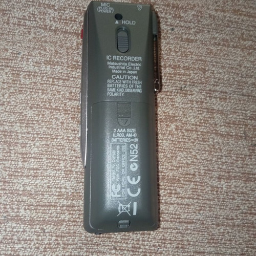 Panasonic RR-US395 IC Recorder new, voice recorder for journalists
