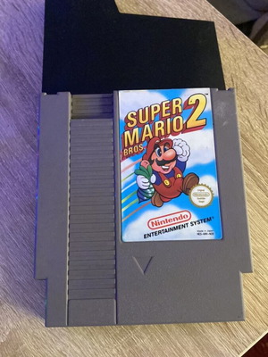 Super Mario 2 Nintendo NES μεταχειρισμένο με θήκη