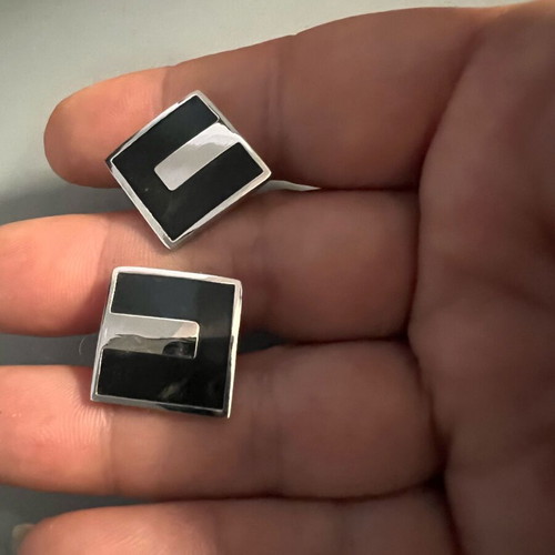 Cufflinks new
