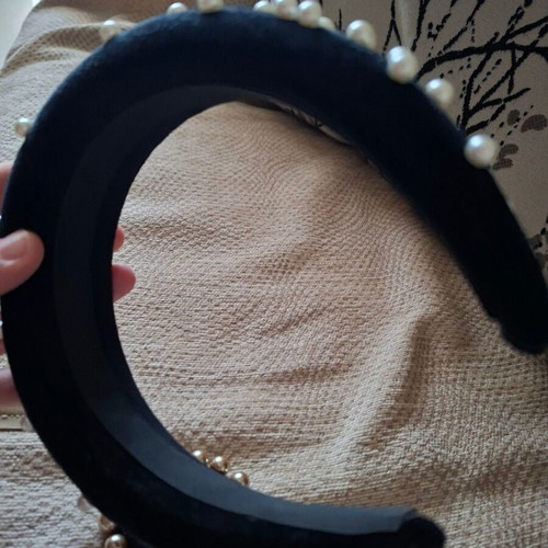Vintage velvet headband with pearls set with hair elastic new, black