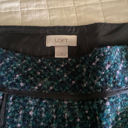 Winter skirt used, multicolor, size 10 M-L Loft label