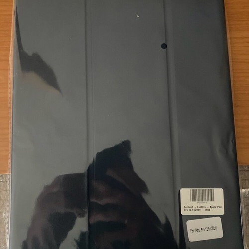 Techsuit iPad 12.9 case blue new