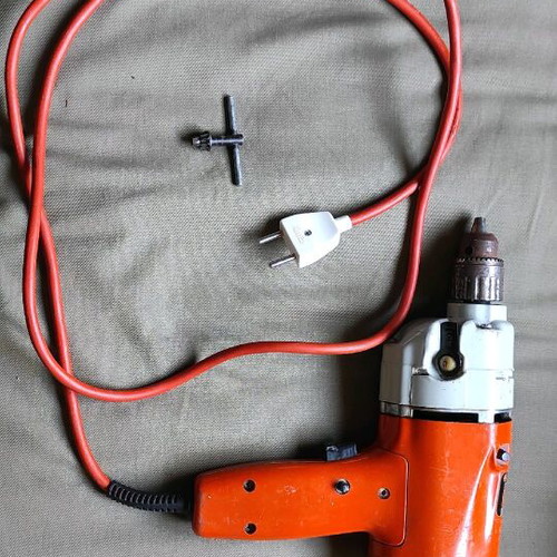Black & Decker DNJ52 used electric drill