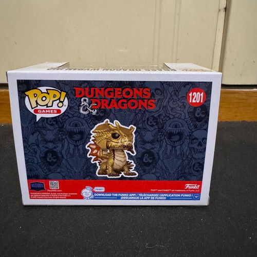 Funko Pop Dungeon and Dragons Brass and Red Dragons Wyrmling Bundle LE8000pcs