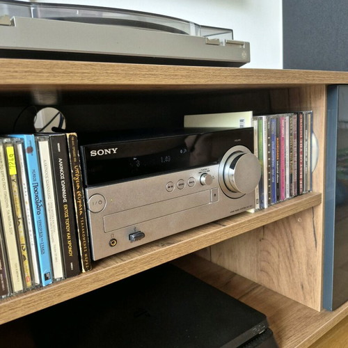 Sony CMT-SX7 Mini HiFi Amplifier Like New with Speakers