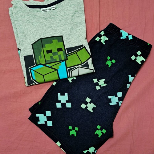 Minecraft pajama used for boy 10 years 140 cm, cotton