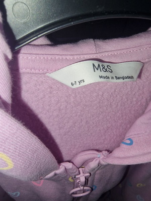 Marks & Spencer ροζ παιδικό φούτερ με κουκούλα, 6-7 ετών