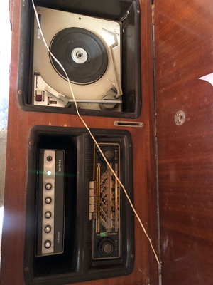 Vintage radiogram Regentone Philips