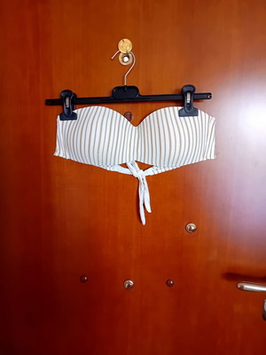 Strapless swimsuit bra like new, beige with gold stripes, size L