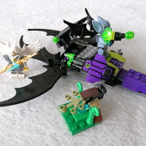 Lego Chima Braptors Wing Striker 2014 set, complete