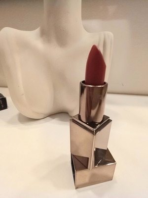 Laura Mersel mini lipstick tested once, travel size