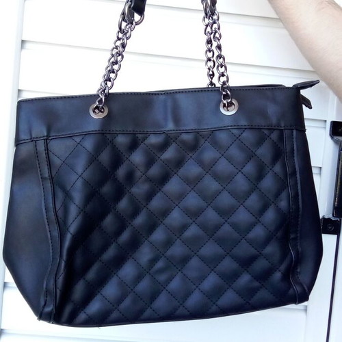 Handbag like new, black and silver
