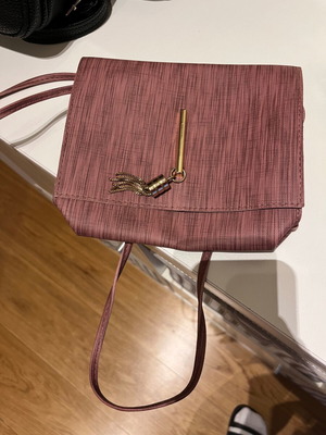 Handbag