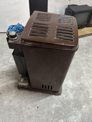Oil heater used, unknown working condition