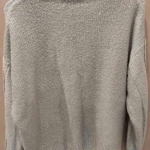 Pull & Bear knitted sweater used with embroidered flowers, size M, off white