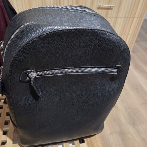 Zara backpack like new with laptop compartment black