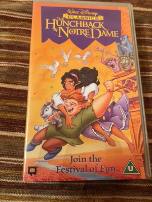 The Hunchback of Notre Dame VHS like new, animated