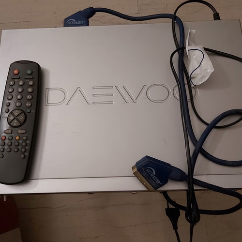 Daewoo DVD player used, fully functional