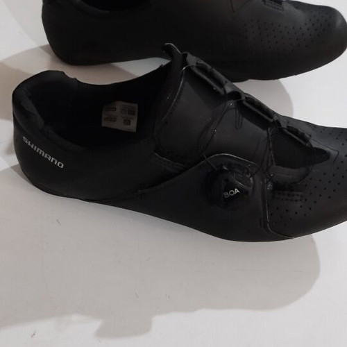 Shimano RC3 cycling shoes, size 42