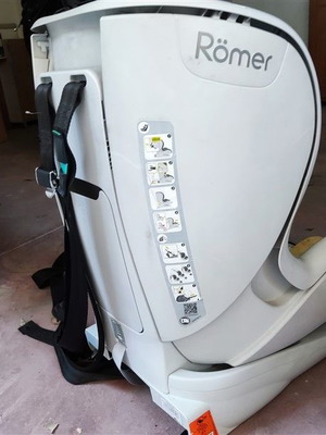 Romer Trifix car seat 9-22kg isofix used