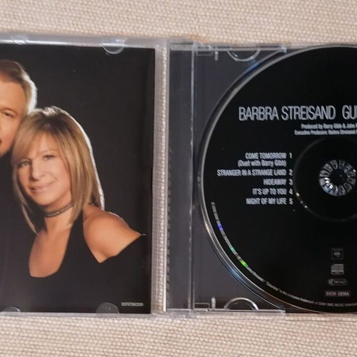 Barbra Streisand Guilty Pleasures CD like new, folk