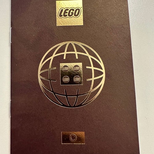 Lego Passport new, 2023 London Leicester Sq with stamps
