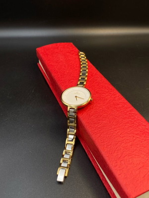 Obaku Denmark Classic women's watch like new, white and gold