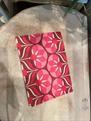 Karavan toiletry bag new, white and pink