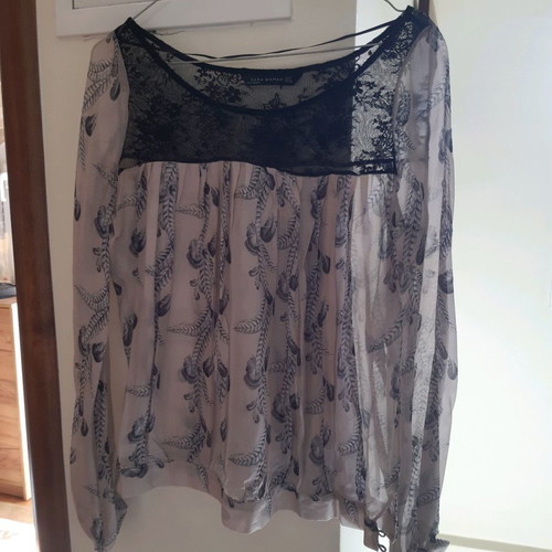 Zara silk top grey like new, size M