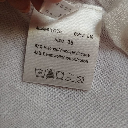 More & More sleeveless knitted top with hood like new, white, size M