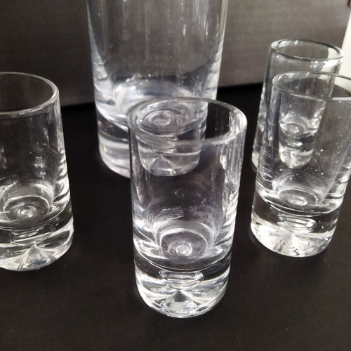 Liqueur bottle set with 4 glasses new, glass