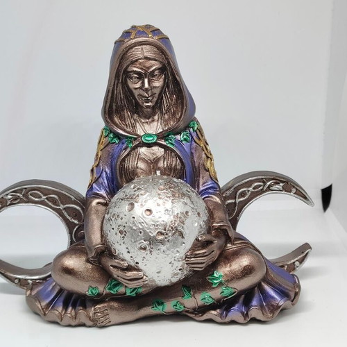 Triple Goddess Statue with Moon Resin 17cm like new