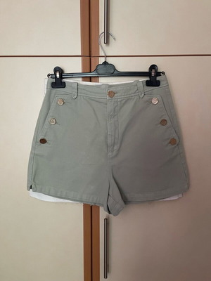 ZARA shorts new mint color size 38
